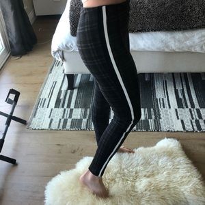 Zara skinny plaid jeggings